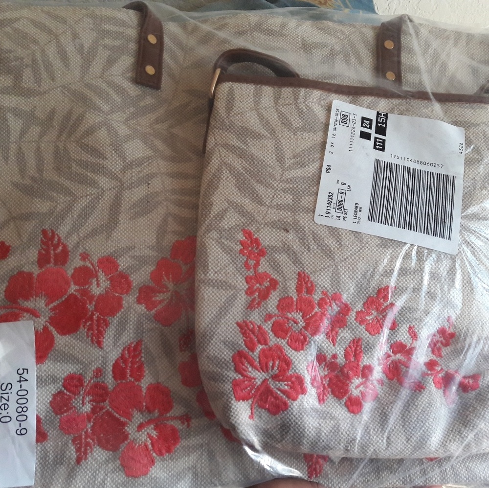 Brand New Floral Totes
